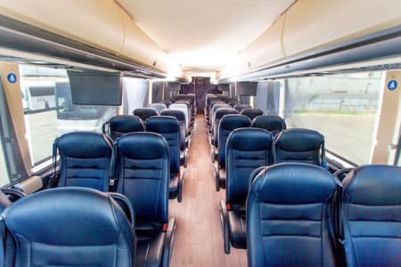 charter bus rental Metairie louisiana